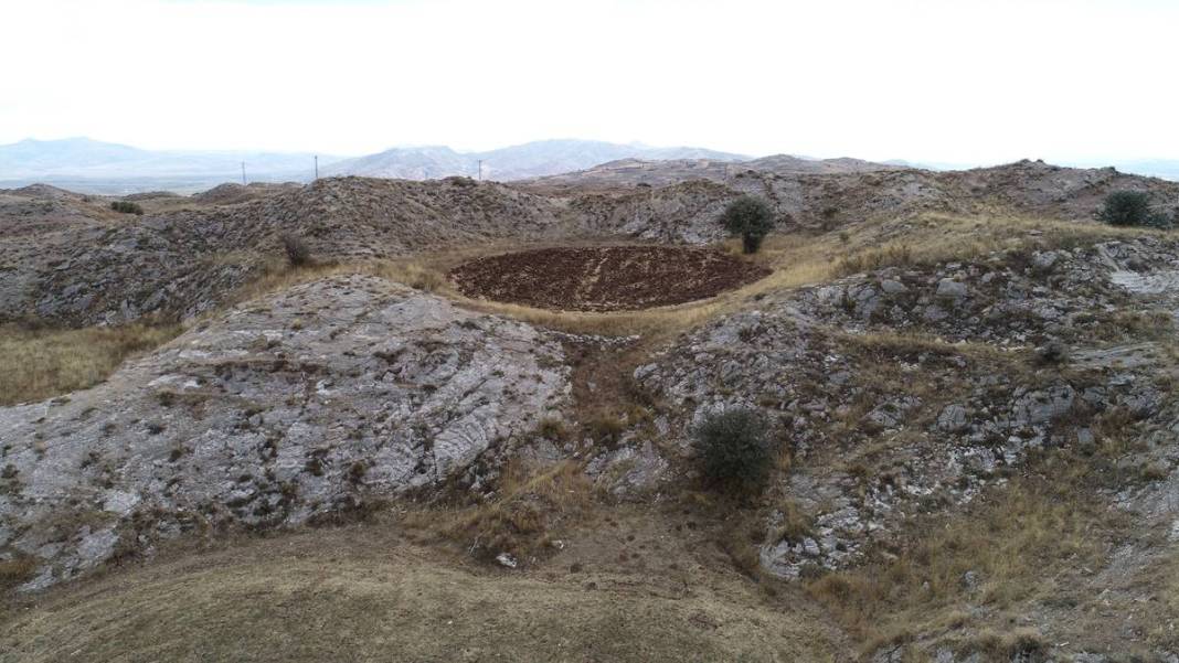 Yağmur yağdıktan sonra köylüler buraya koştu: Paraya para demiyorlar! Jipsli bölgedeki dolinler, bölge halkının yüzünü güldürdü 7